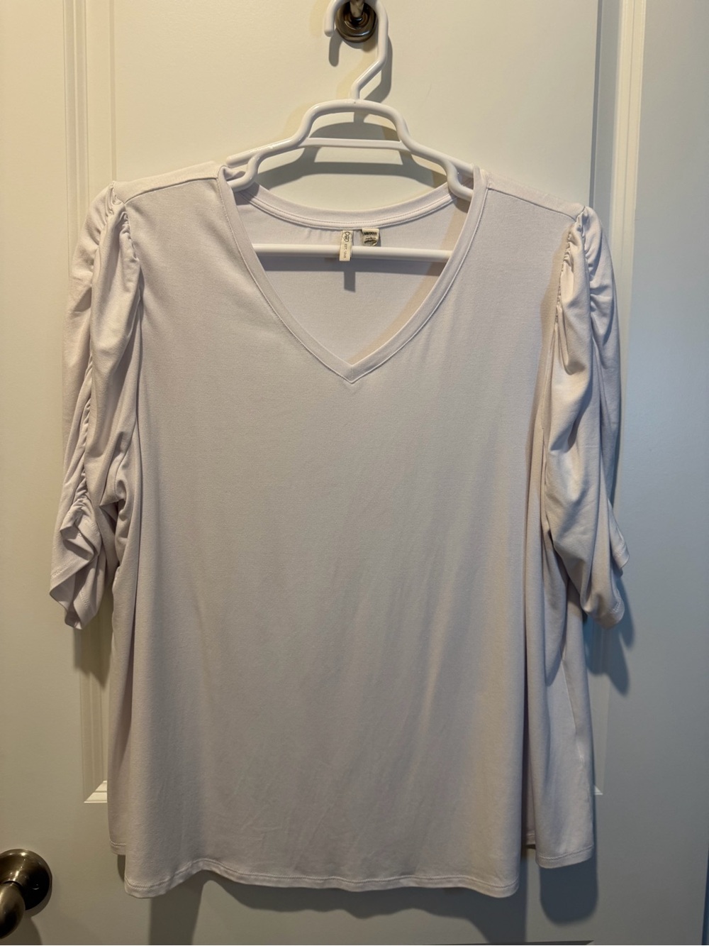 Cato Light Cream V-Neck Long Sleeve Top with Ruched Sleeves